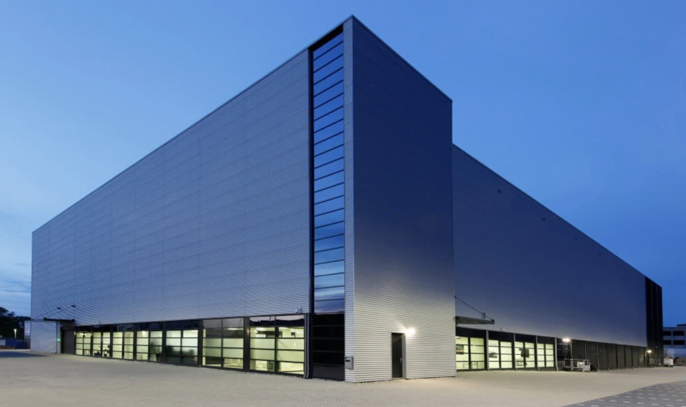 Equinix AM6